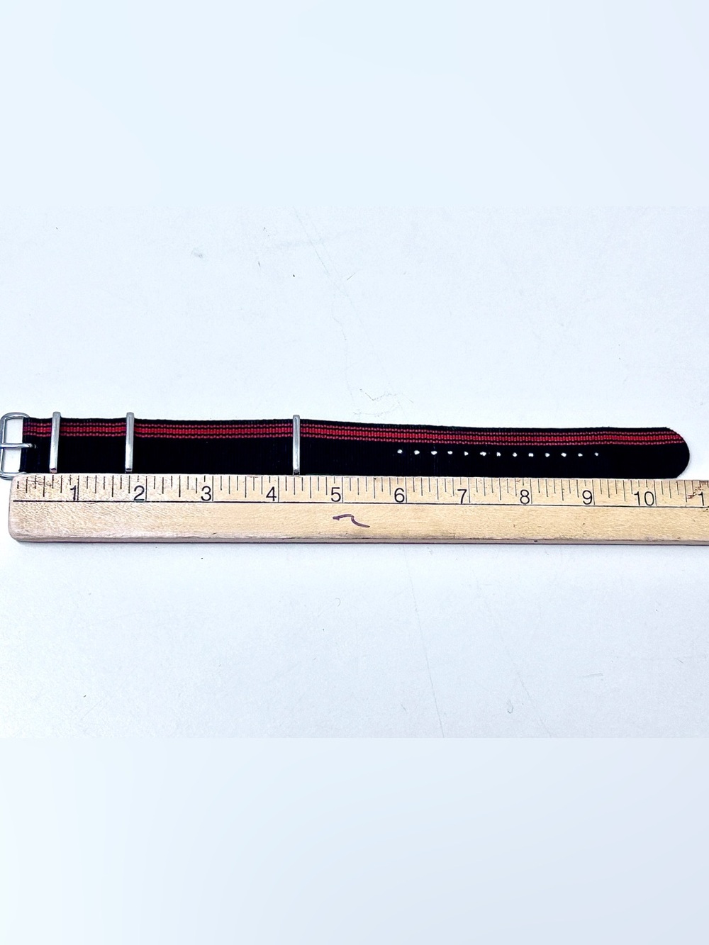 22mm Black Red Racing Stripe Nylon NATO Watch Strap - Picture 9 of 10
